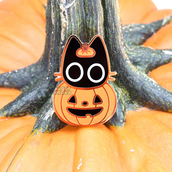 Scaredy Cat Pumpkin Pin